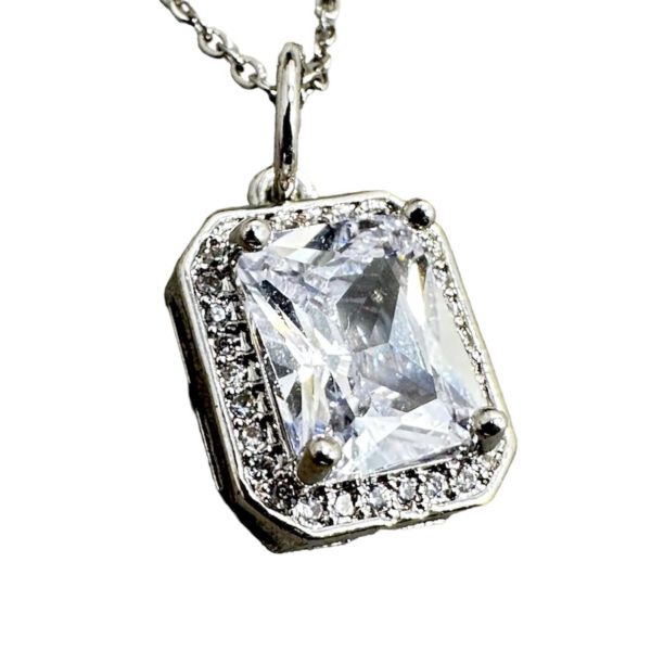 Collar dije Cristal rectangular plateado