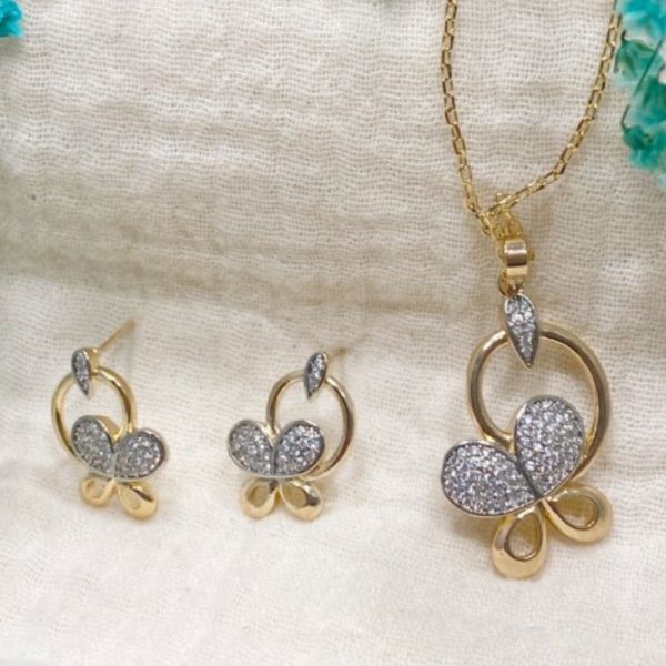 Jgo. Collar y Aretes - Mariposa Dorada/Plateada
