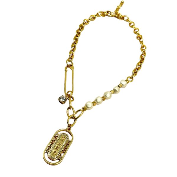 Collar Perlas y Dije Romano
