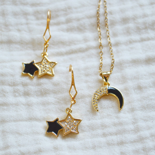 Juego de Collar y Aretes - Luna y Estrellas Negro