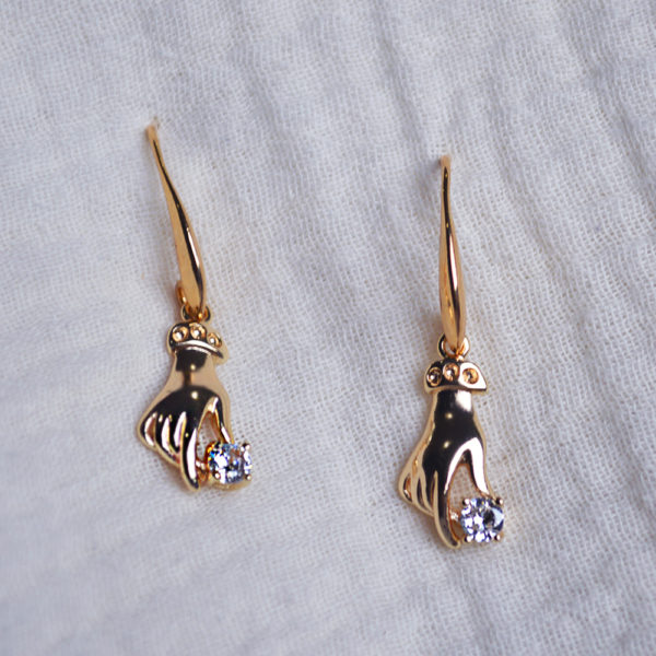 Arete Colgantes Mano Brillo - Chapa de oro