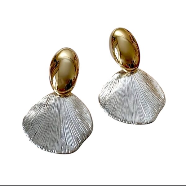 Aretes pétalo bicolor