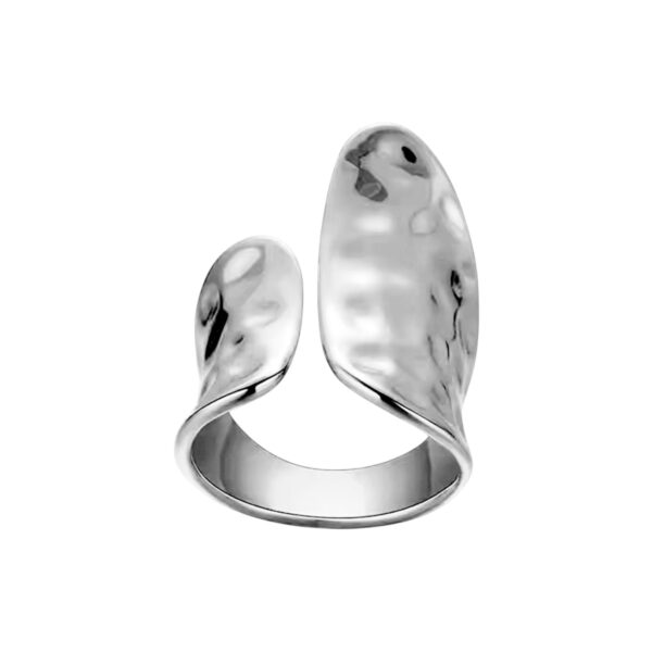 Anillo abierto martillado plateado - ajustable